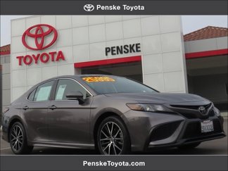Certified 2022 Toyota Camry SE image 1