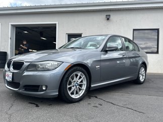 Used 2010 BMW 328i xDrive Sedan image 1