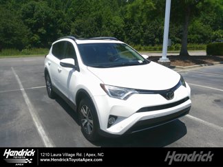 Used 2018 Toyota RAV4 XLE image 1