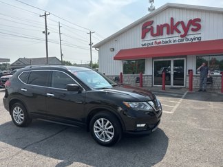 Used 2018 Nissan Rogue S image 1