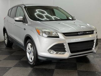 Used 2015 Ford Escape SE image 1