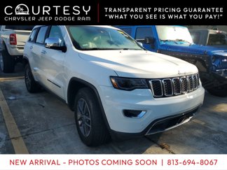 Used 2017 Jeep Grand Cherokee Limited w/ Luxury Group II image 1