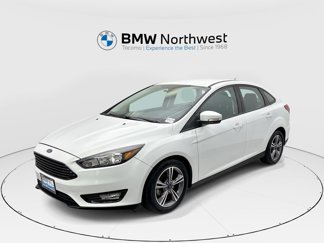 Used 2017 Ford Focus SE image 1
