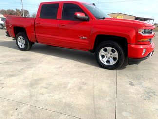 Used 2018 Chevrolet Silverado 1500 LT w/ Texas Edition image 1