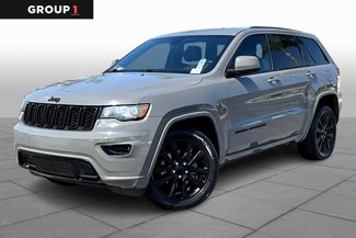 Used 2019 Jeep Grand Cherokee Altitude image 1