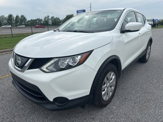 Used 2018 Nissan Rogue Sport S image 1