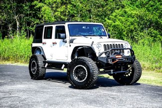 Used 2015 Jeep Wrangler Unlimited Rubicon image 1