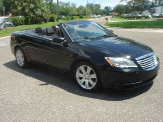 Used 2012 Chrysler 200 Touring image 1