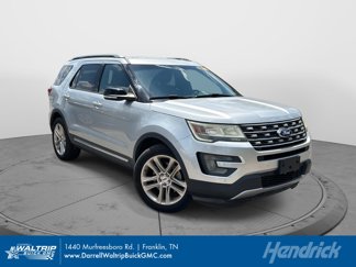 Used 2017 Ford Explorer XLT w/ Equipment Group 202A image 1
