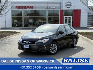 Used 2017 Toyota Camry image 1