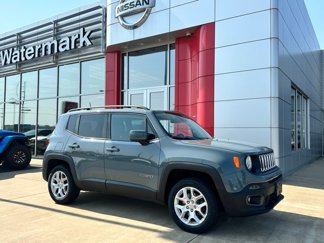 Used 2018 Jeep Renegade Latitude image 1