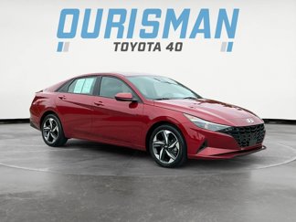 Used 2023 Hyundai Elantra SEL w/ Convenience Package image 1