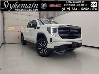 Used 2023 GMC Sierra 1500 AT4 w/ AT4 Preferred Package image 1