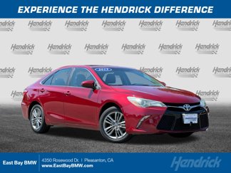 Used 2015 Toyota Camry SE image 1