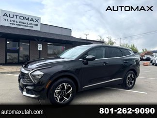 Used 2023 Kia Sportage LX image 1