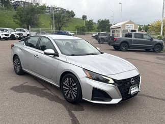 Used 2023 Nissan Altima 2.5 SV image 1