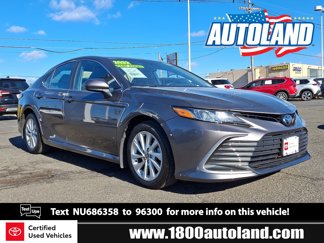 Certified 2022 Toyota Camry LE image 1