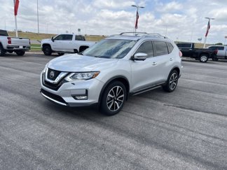 Used 2019 Nissan Rogue SL w/ Premium Package image 1