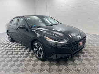 Used 2023 Hyundai Elantra SEL w/ Convenience Package image 1