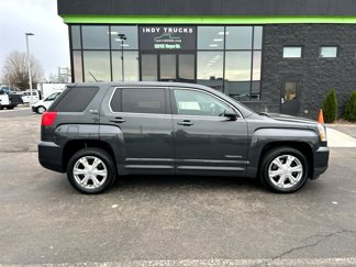 Used 2017 GMC Terrain SLE image 1