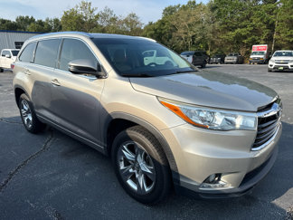 Used 2015 Toyota Highlander Limited image 1