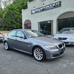 Used 2011 BMW 328i xDrive Sedan image 1