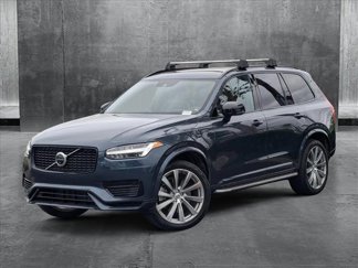 Used 2022 Volvo XC90 T8 R-Design image 1