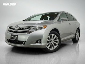 Used 2013 Toyota Venza LE image 1