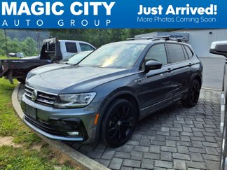 Used 2021 Volkswagen Tiguan SE R-Line image 1