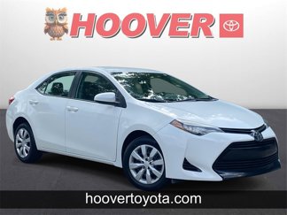 Used 2017 Toyota Corolla LE image 1