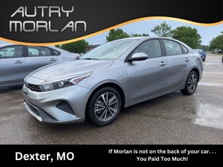 Used 2024 Kia Forte LXS image 1