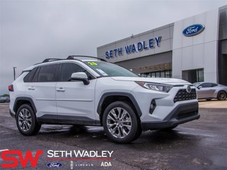 Used 2020 Toyota RAV4 XLE Premium image 1