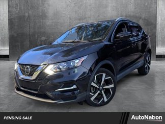 Used 2020 Nissan Rogue Sport SL image 1