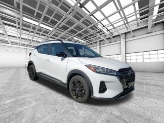 Used 2024 Nissan Kicks SR w/ SR Premium Package image 1