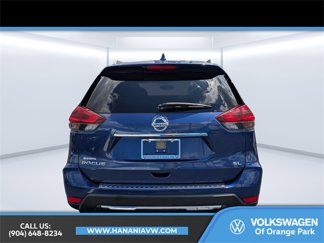 Used 2018 Nissan Rogue SL image 1