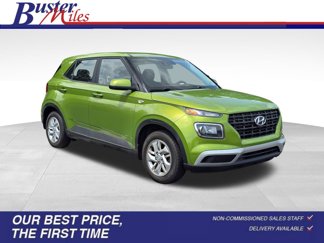 Used 2021 Hyundai Venue SE image 1