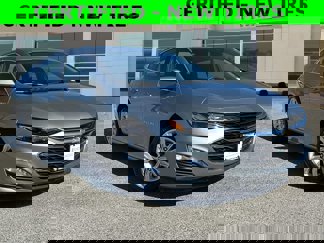 Used 2023 Chevrolet Malibu LT image 1
