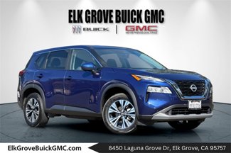 Used 2023 Nissan Rogue SV image 1