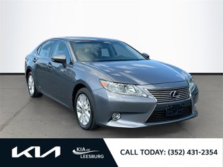 Used 2014 Lexus ES 300h image 1