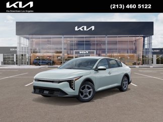 New 2025 Kia K4 LXS image 1