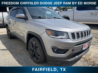 Used 2020 Jeep Compass Latitude image 1