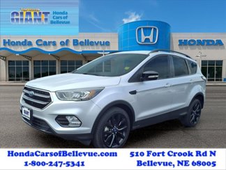 Used 2017 Ford Escape Titanium image 1
