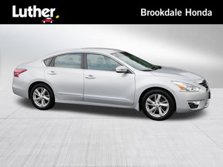 Used 2015 Nissan Altima 2.5 SL image 1