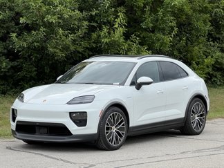 Certified 2025 Porsche Macan Electric image 1
