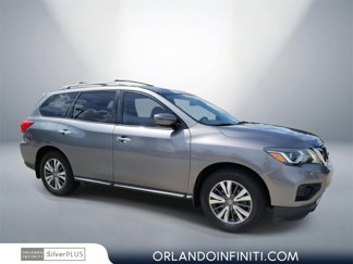 Used 2018 Nissan Pathfinder S image 1