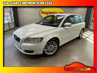 Used 2010 Volvo V50 2.4i image 1