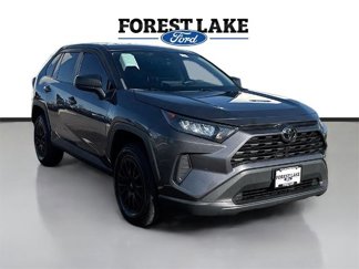 Used 2022 Toyota RAV4 LE image 1