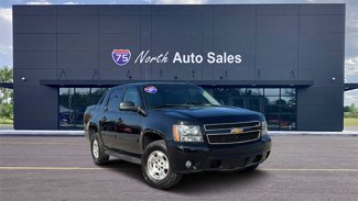 Used 2012 Chevrolet Avalanche LT image 1