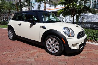 Used 2011 MINI Cooper S w/ Premium Pkg image 1