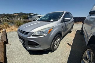 Used 2015 Ford Escape SE image 1